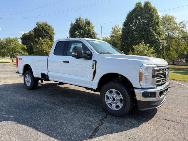 2026 Ford F-250 Super Duty XLT SuperCab 4WD