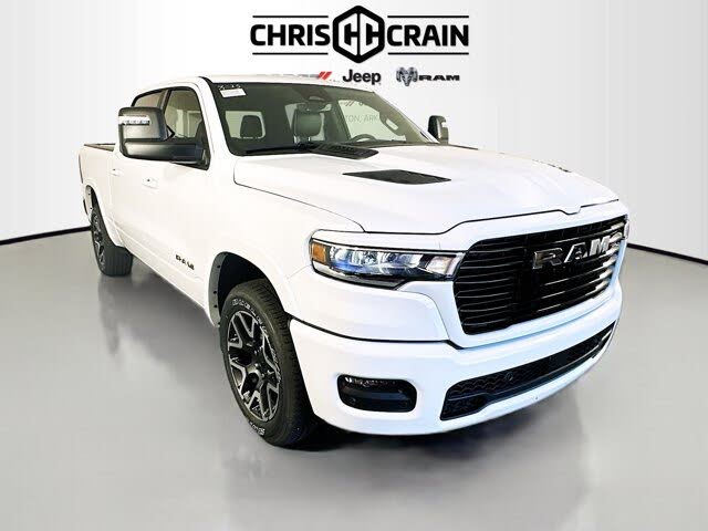 2026 RAM 1500 Laramie Crew Cab 4WD