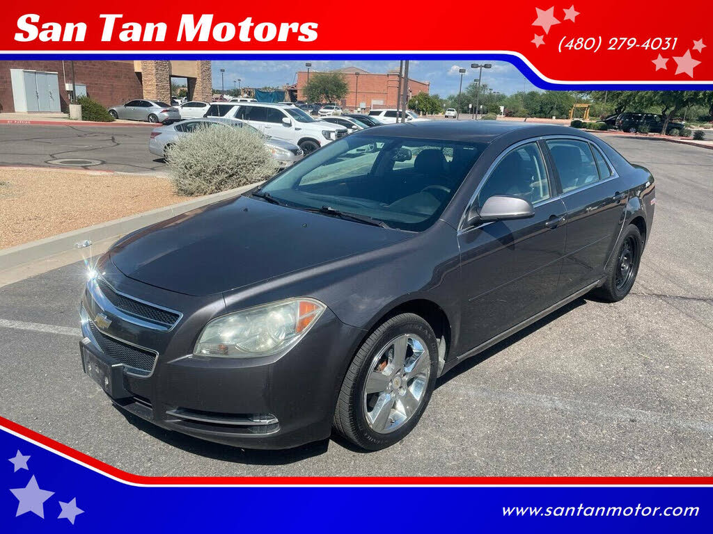 2011 Chevrolet Malibu 2LT FWD