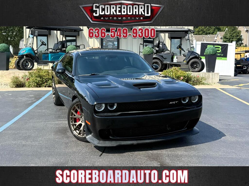 2015 Dodge Challenger SRT Hellcat RWD