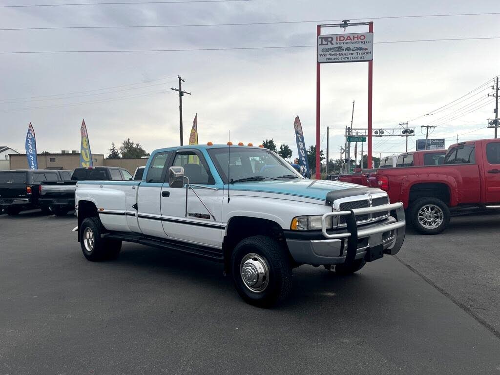 1996 Dodge RAM 3500 Laramie SLT Club Cab LB 4WD