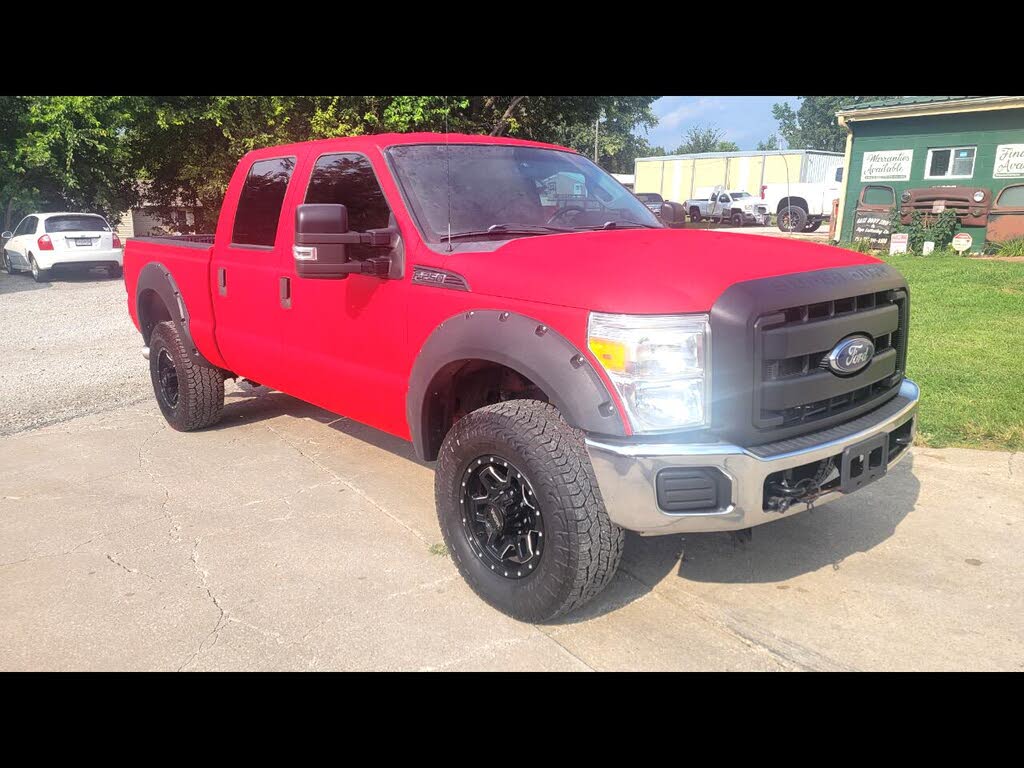 2014 Ford F-250 Super Duty XL Crew Cab 4WD