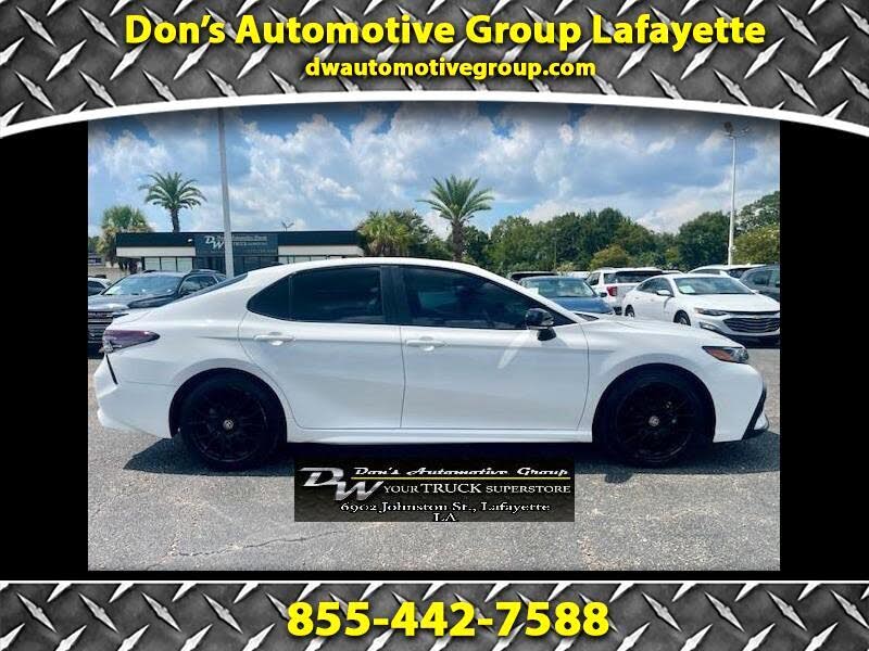 2024 Toyota Camry SE Nightshade FWD