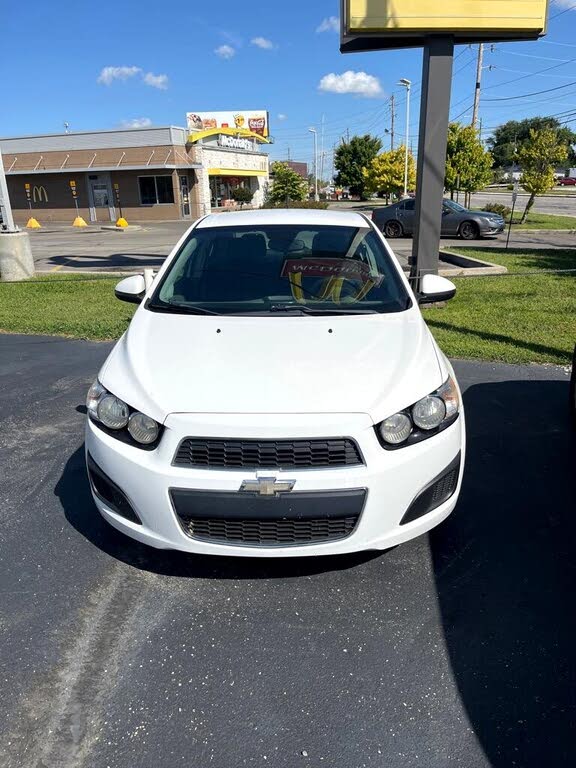 2012 Chevrolet Sonic 2LT Sedan FWD