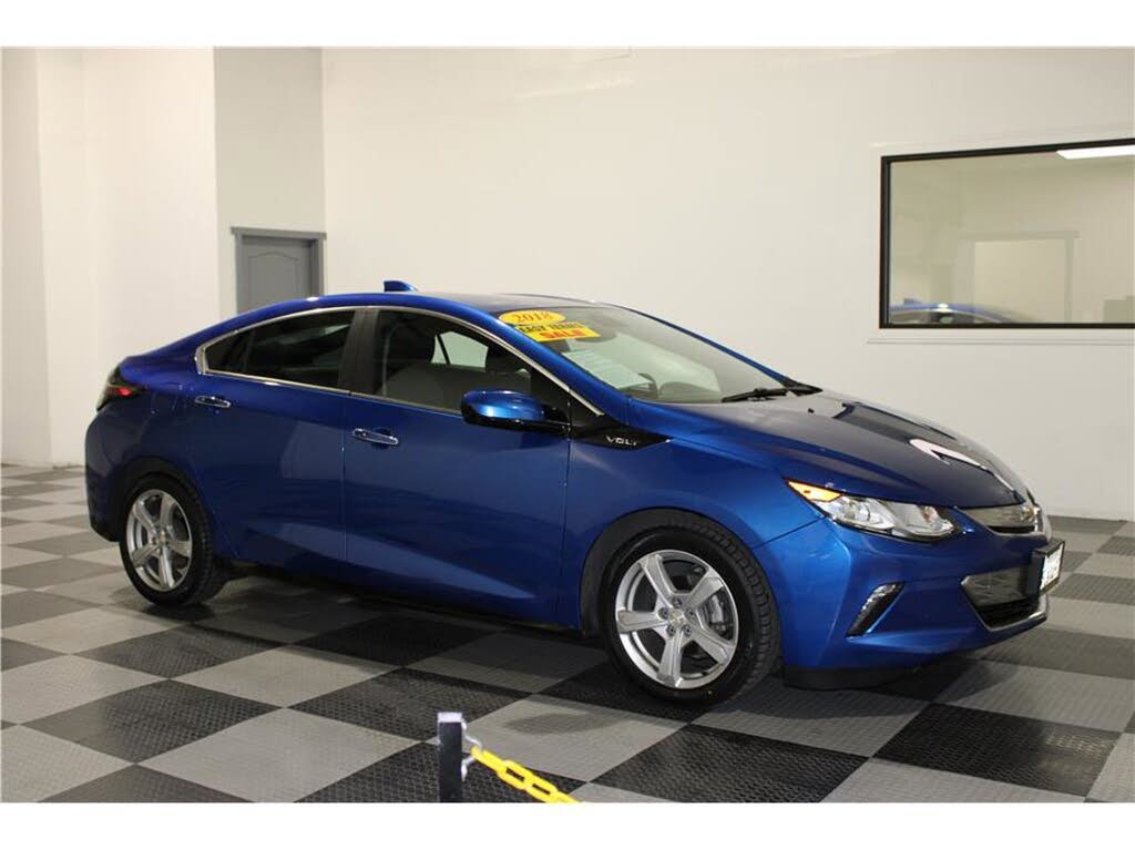 2018 Chevrolet Volt LT FWD