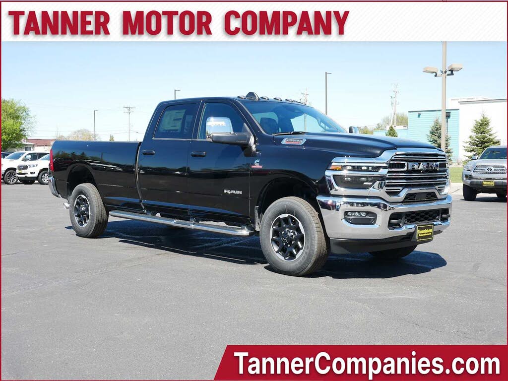 2025 RAM 2500 Laramie Crew Cab LB 4WD