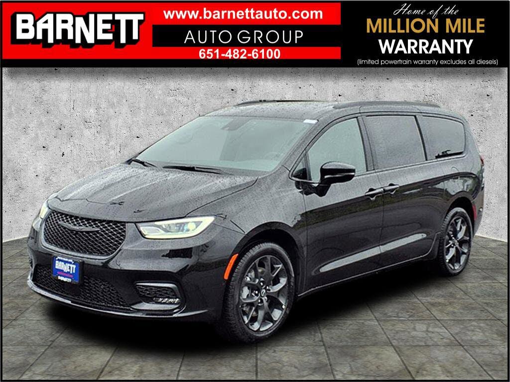 2026 Chrysler Pacifica Limited AWD