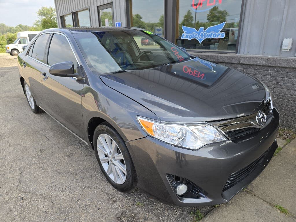 2014 Toyota Camry XLE V6