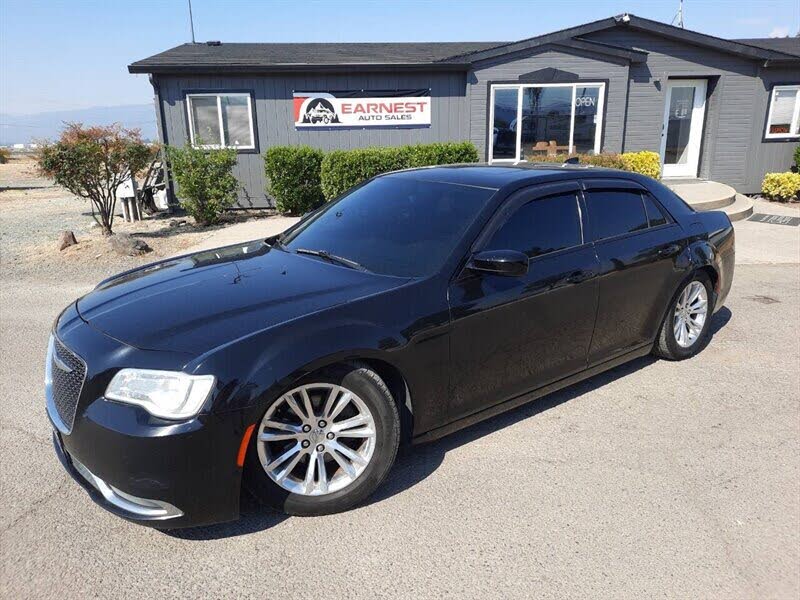 2016 Chrysler 300 C RWD