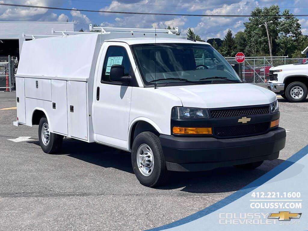 2025 Chevrolet Express Chassis 3500 Cutaway 139