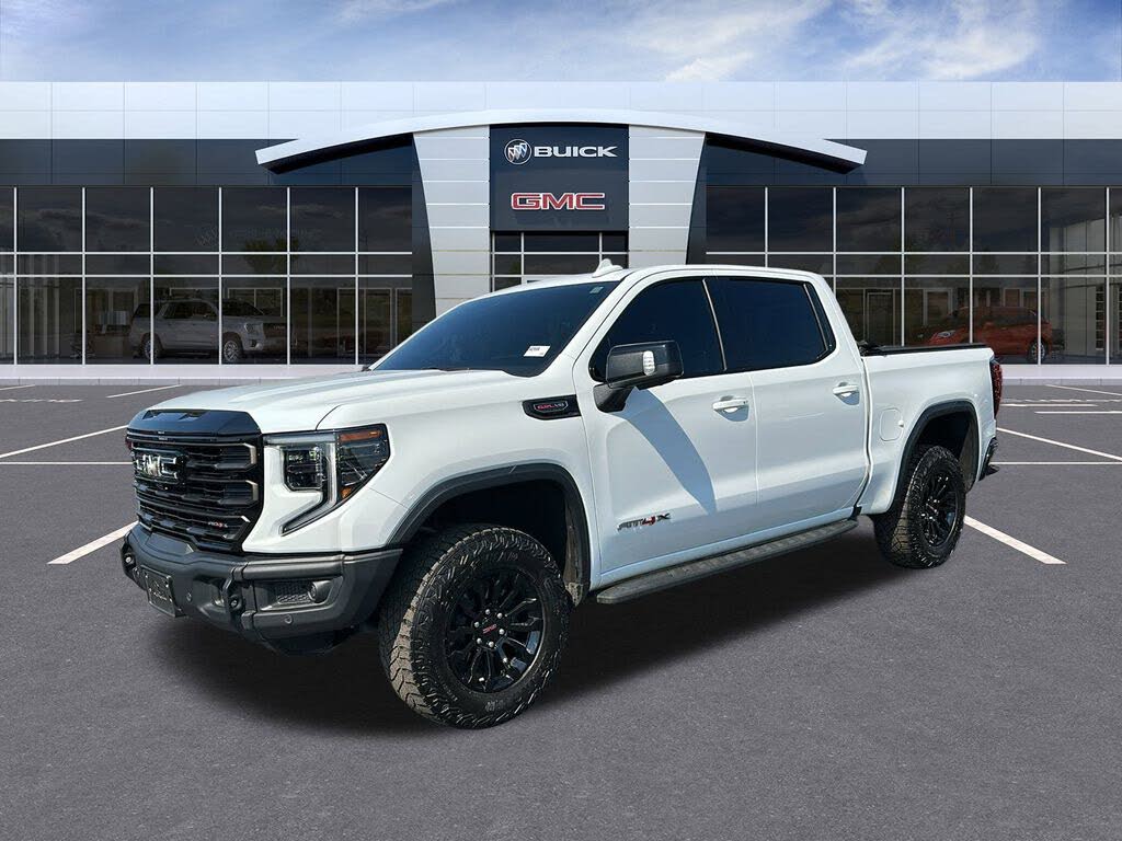 2023 GMC Sierra 1500 AT4X Crew Cab 4WD