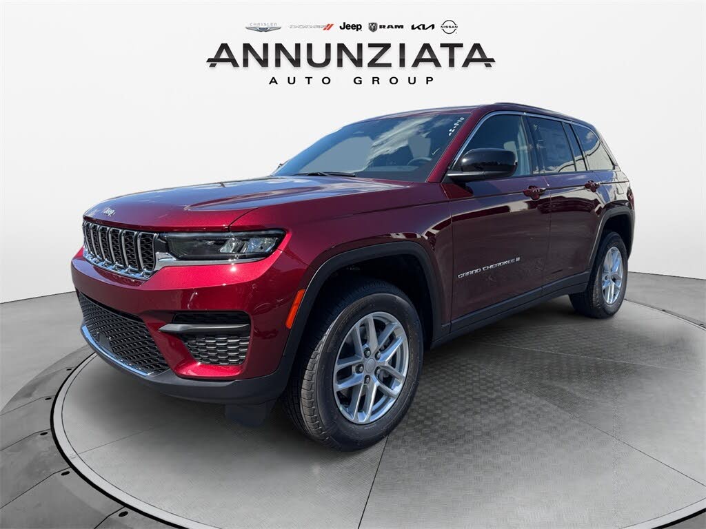 2025 Jeep Grand Cherokee Laredo X 4WD