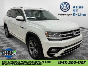 Volkswagen Atlas SE 4Motion with Technology R-Line