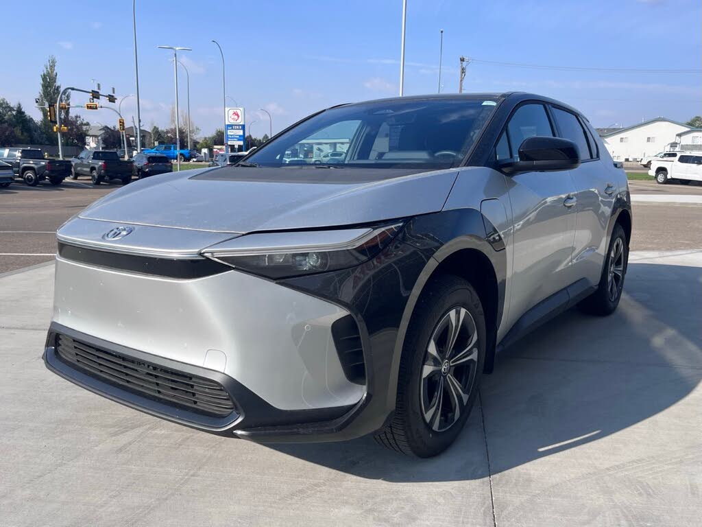 2025 Toyota bZ4X XLE AWD