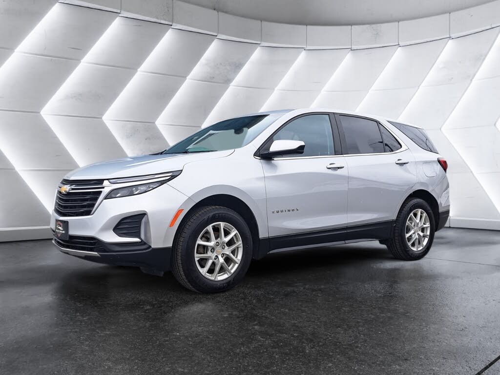 2022 Chevrolet Equinox LT AWD with 1LT