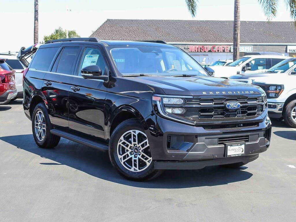 2025 Ford Expedition Active RWD