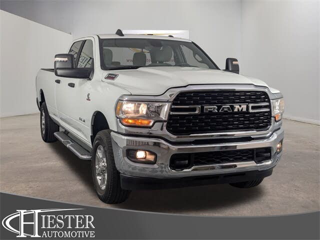 2024 RAM 3500 Big Horn Crew Cab LB 4WD