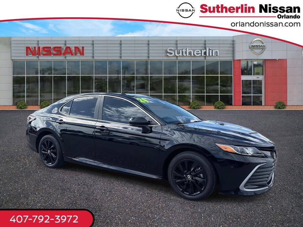 2024 Toyota Camry LE FWD