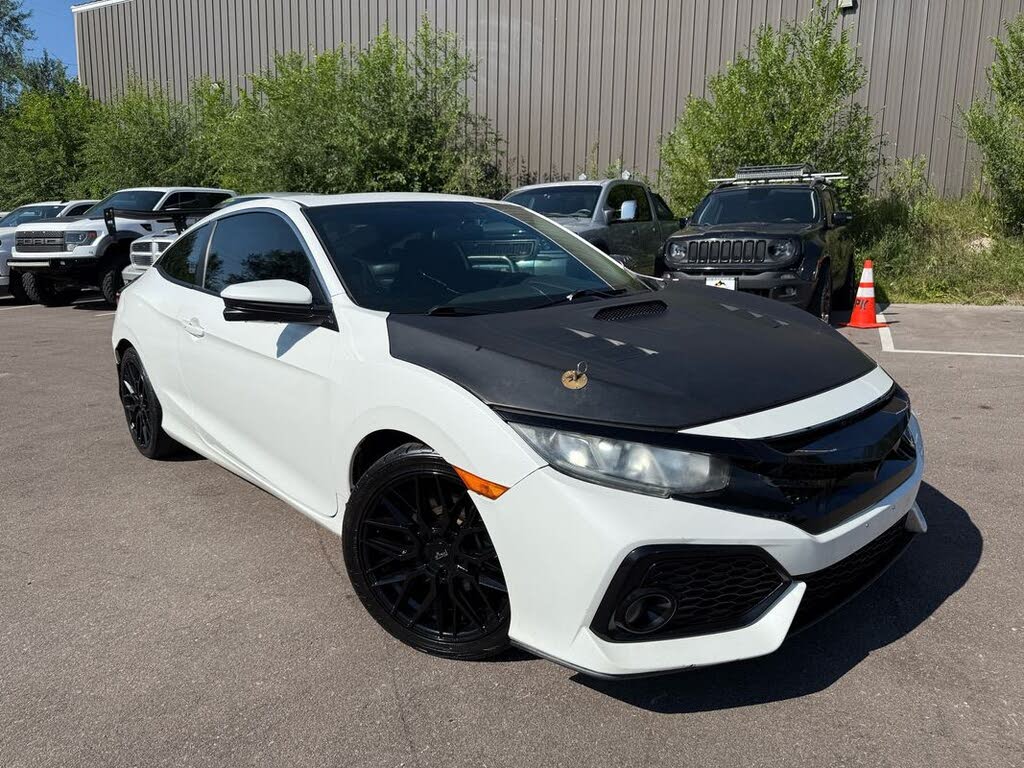 2019 Honda Civic Coupe Si FWD with Summer Tires