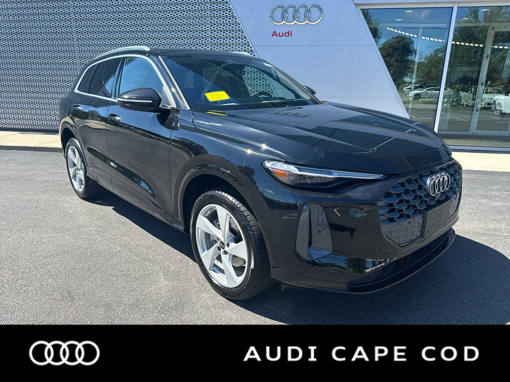 2025 Audi Q5 quattro Premium Plus 40 TFSI