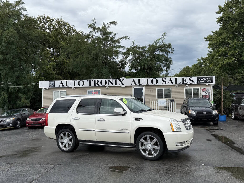 2010 Cadillac Escalade Luxury 4WD