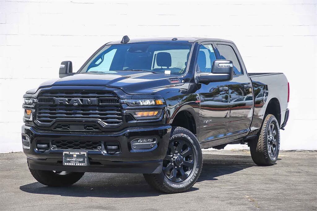 2026 RAM 2500 Big Horn Crew Cab 4WD
