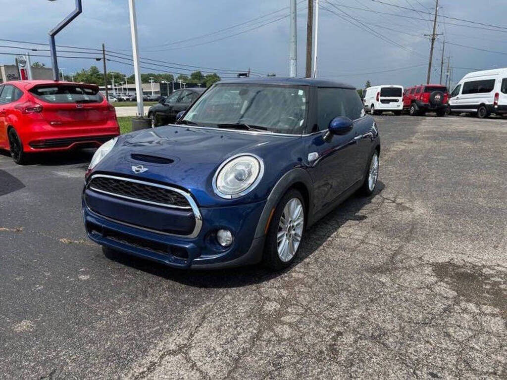 2014 MINI Cooper S Hatchback FWD
