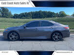 Toyota Camry SE FWD