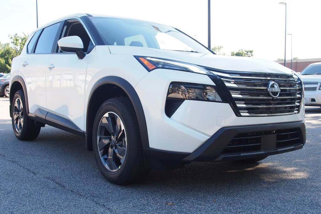 2026 Nissan Rogue SV FWD