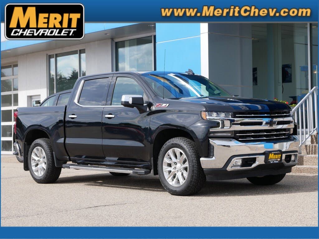 2022 Chevrolet Silverado 1500 LTZ Crew Cab 4WD