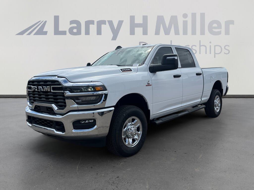 2025 RAM 2500 Tradesman Crew Cab 4WD