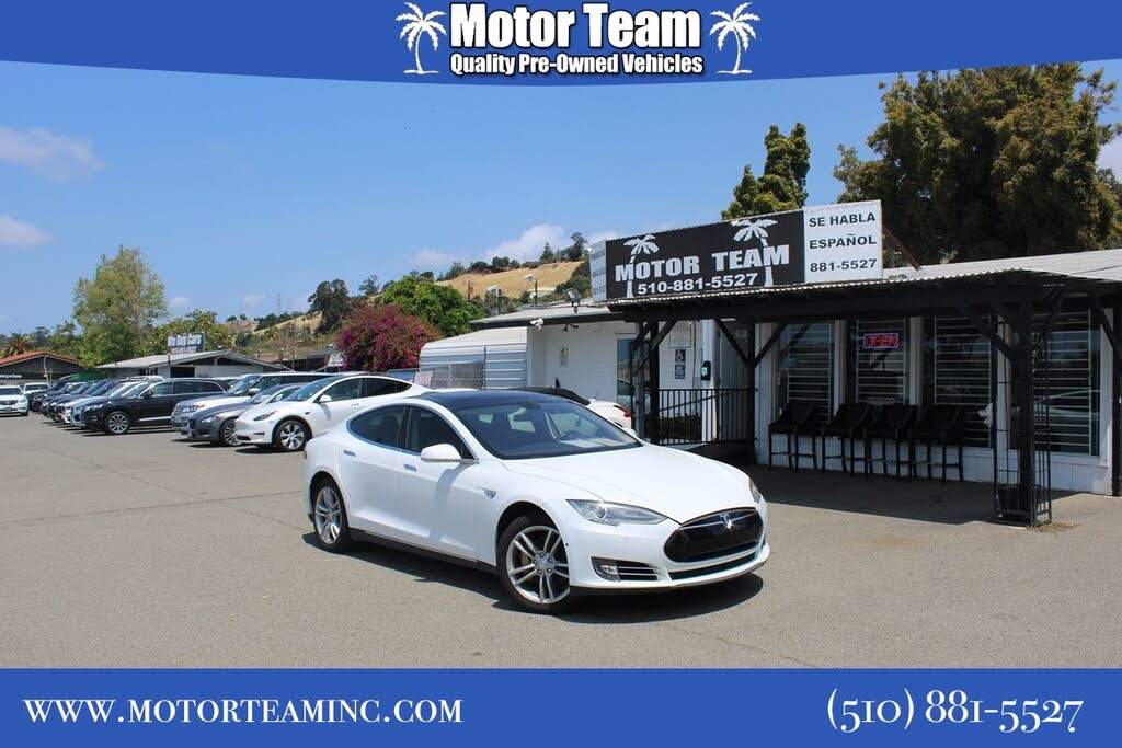 2012 Tesla Model S Signature Performance RWD