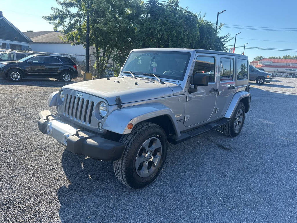 2015 Jeep Wrangler Unlimited Sahara 4WD
