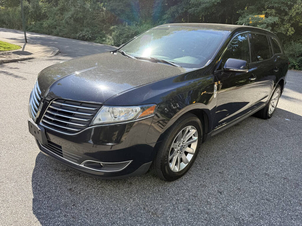 2019 Lincoln MKT Livery Fleet AWD