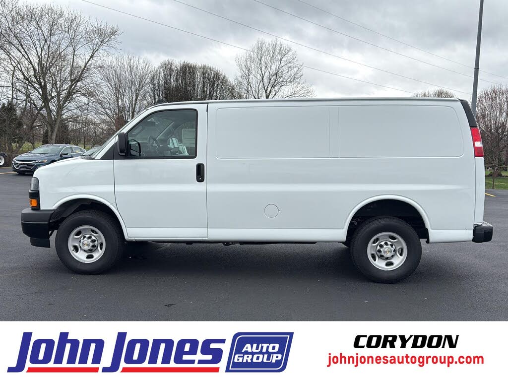 2024 Chevrolet Express Cargo 2500 RWD