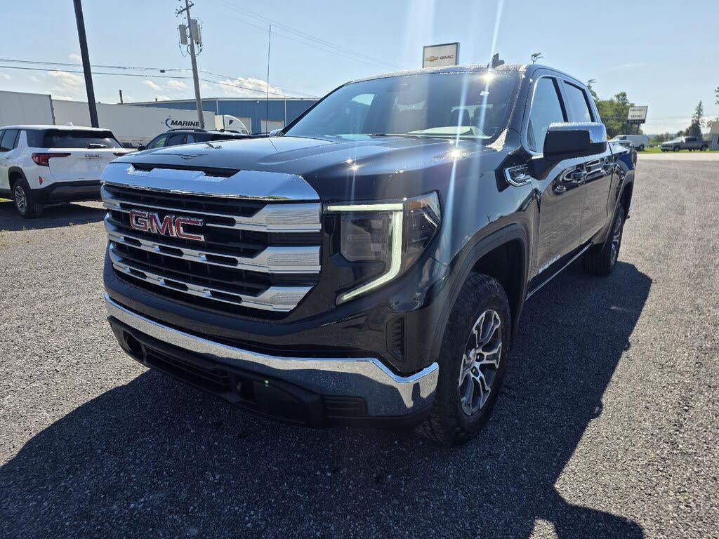2026 GMC Sierra 1500 SLE Crew Cab 4WD