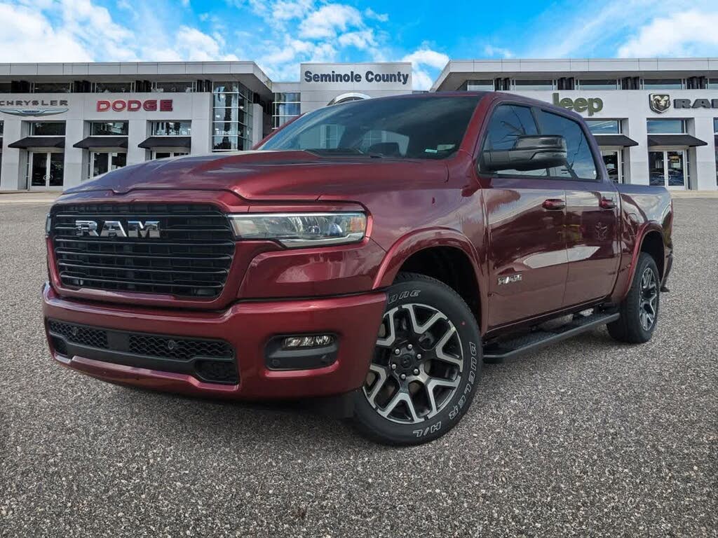 2026 RAM 1500 Laramie Crew Cab 4WD
