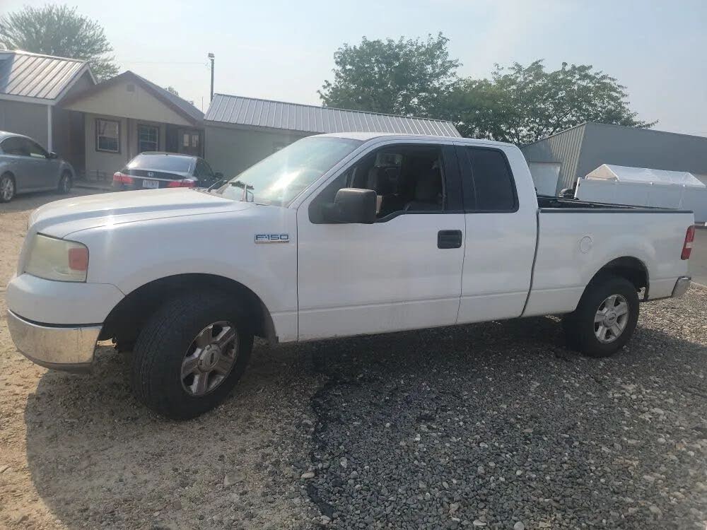 2004 Ford F-150 STX Ext. Cab SB