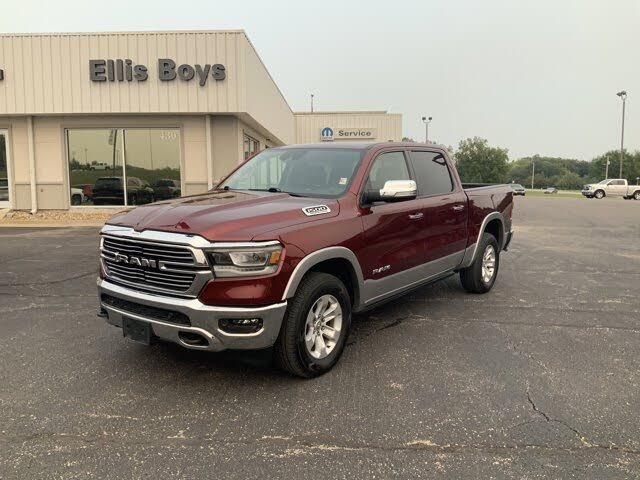 2022 RAM 1500 Laramie Crew Cab 4WD