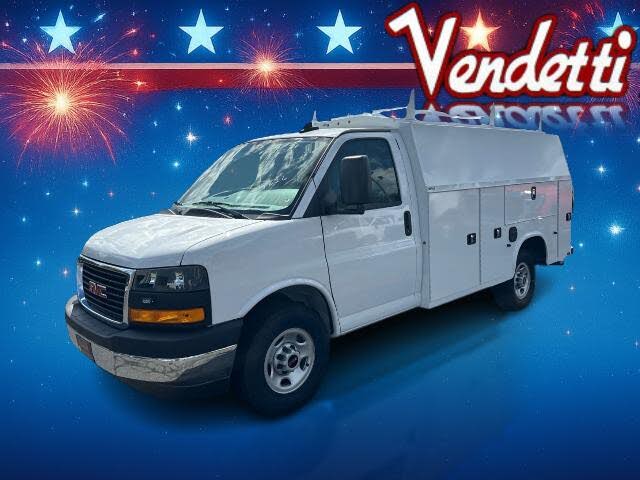 2024 GMC Savana Chassis 3500 139 Cutaway RWD