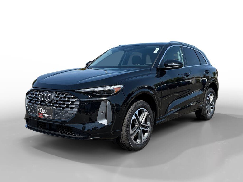 2025 Audi Q5 quattro Premium Plus 40 TFSI