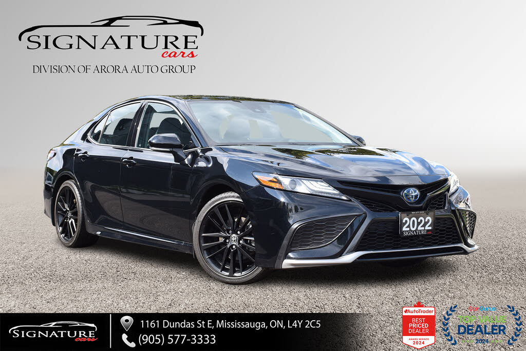 Toyota Camry Hybrid XSE FWD 2022