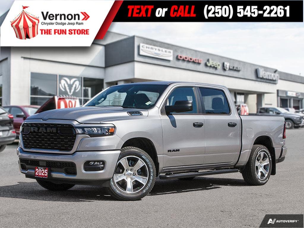 2025 RAM 1500 Tradesman Crew Cab 4WD