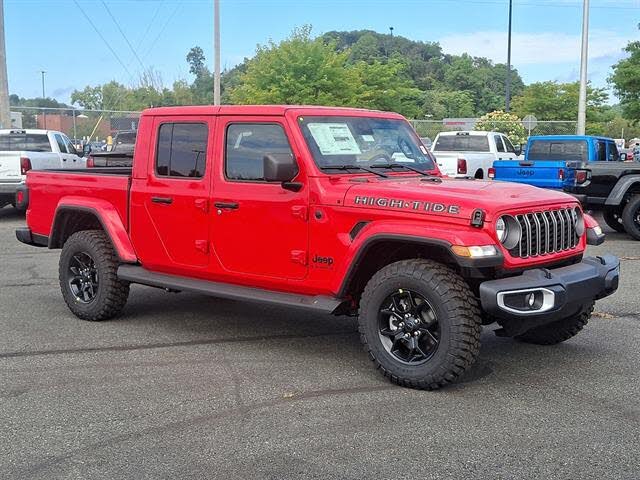 2025 Jeep Gladiator High Tide Crew Cab 4WD