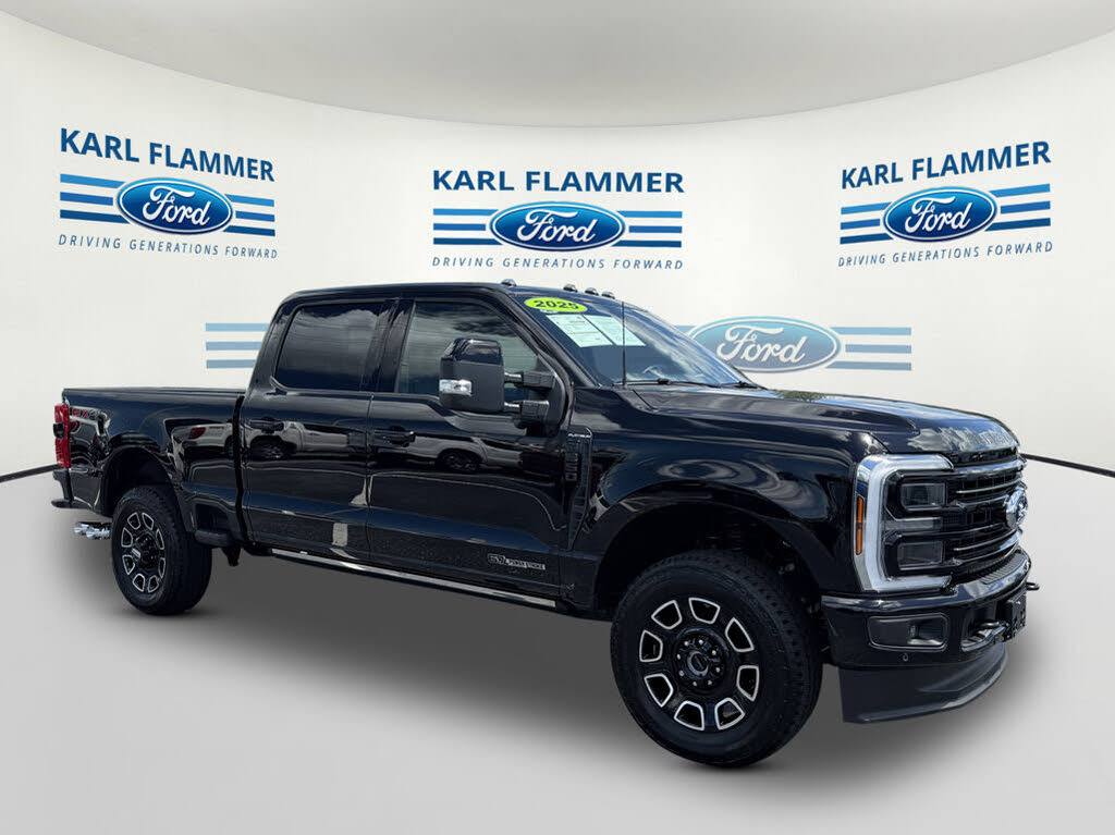 2025 Ford F-250 Super Duty Platinum Crew Cab 4WD