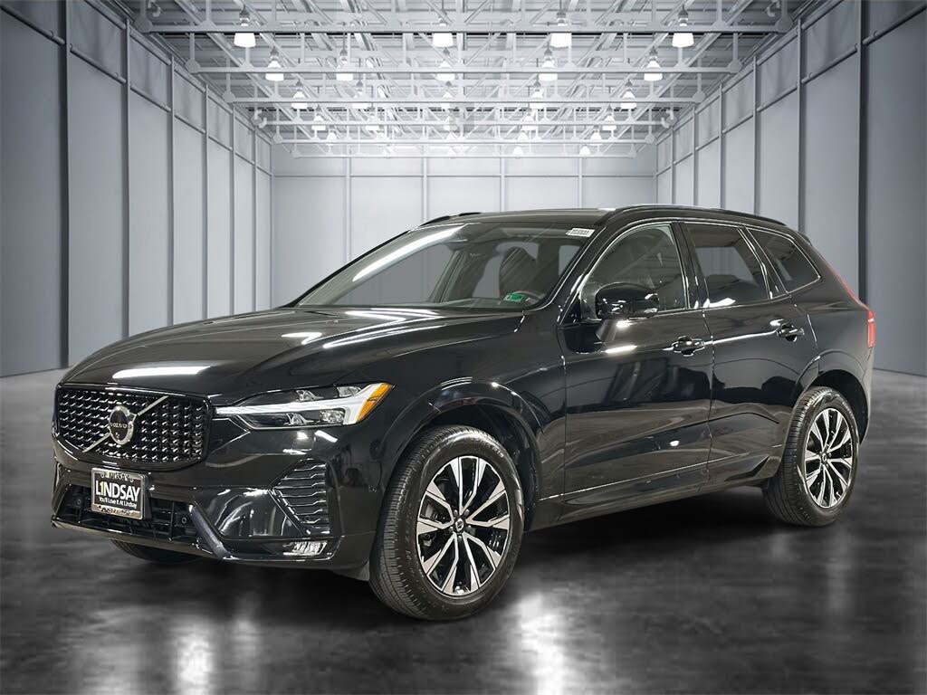 2024 Volvo XC60 B5 Plus Dark Theme AWD