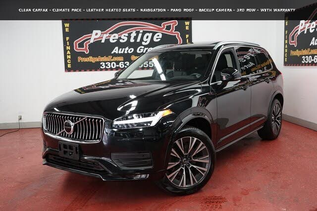 2022 Volvo XC90 T6 Momentum 7-Passenger AWD