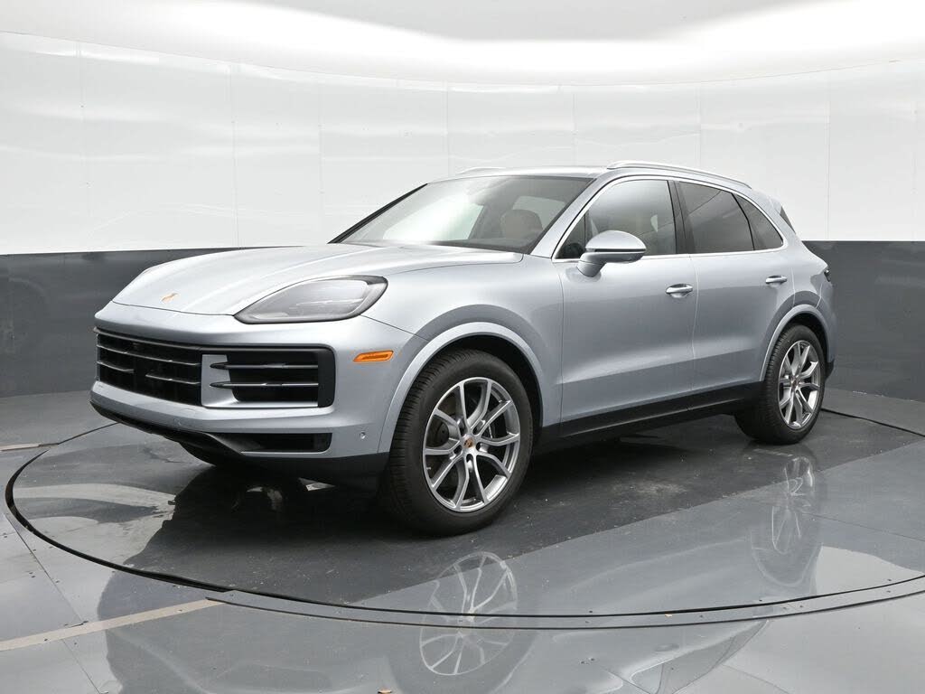 2026 Porsche Cayenne AWD