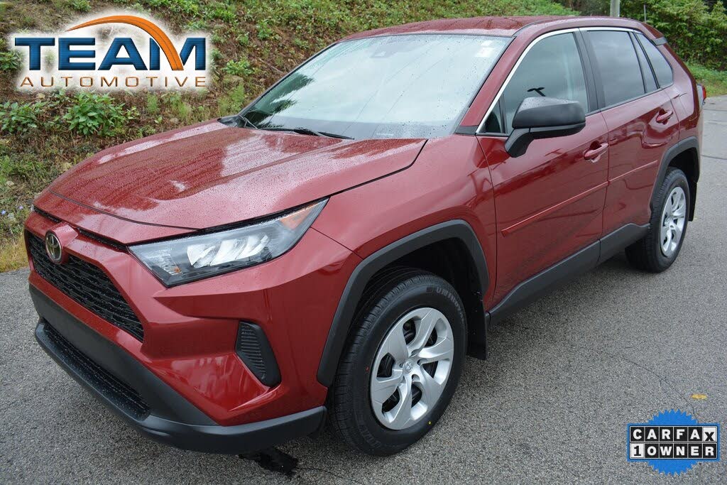 2022 Toyota RAV4 LE AWD