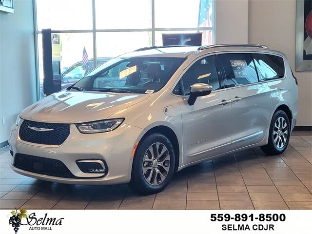 2023 Chrysler Pacifica Hybrid Pinnacle FWD
